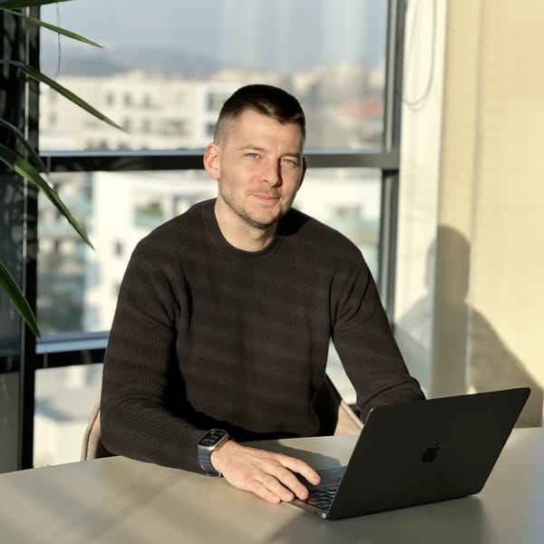 Většina Čechů má doma hloupou fotovoltaiku. A nejspíš k nim patříte i vy